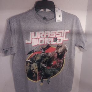 Jurassic World Kids tee NWT